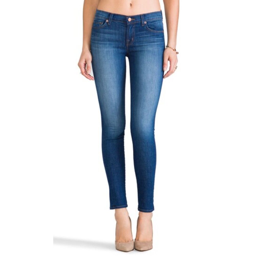 J Brand Mid Rise Skinny Leg Jeans in Karma Wash